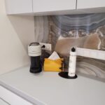 Столешница из искусственного камня и остров для кухни изготовлено в правила камня