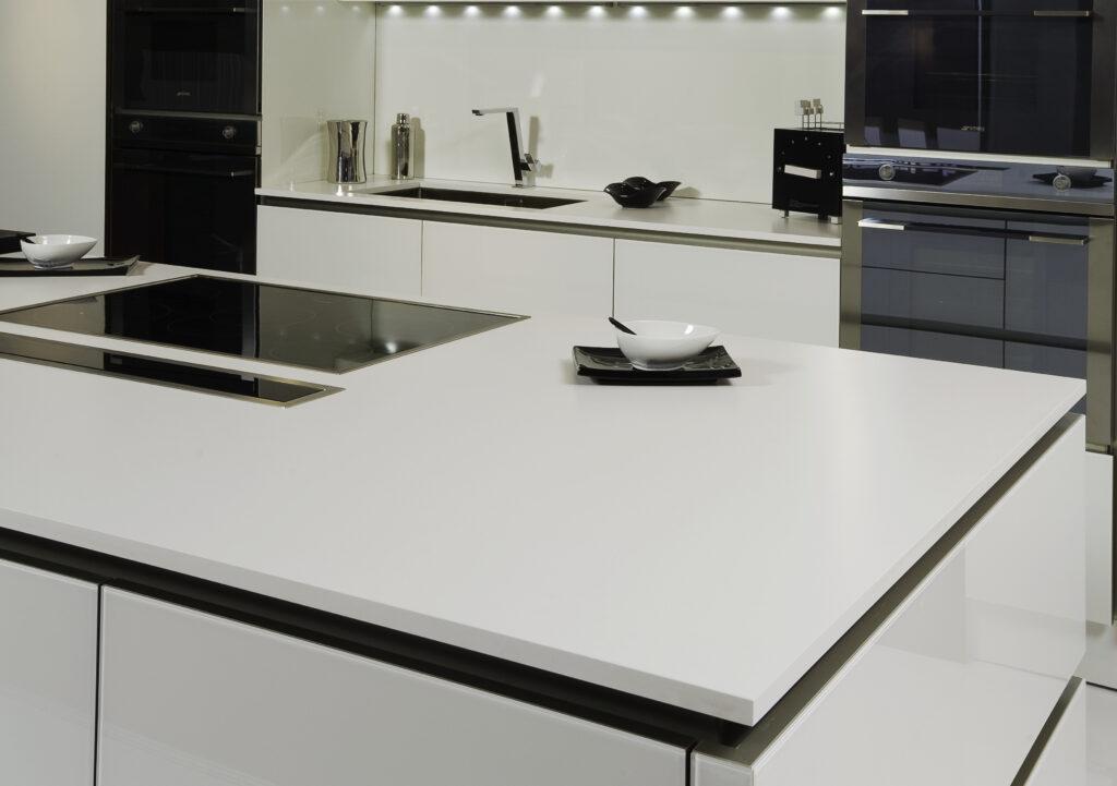 Belenco Angel White 2110 изготовлено в правила камня