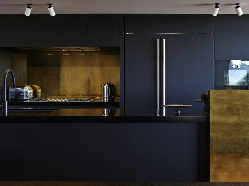 Corian Deep Nocturne изготовлено в правила камня