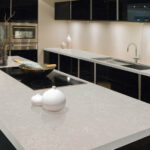 Avant Quartz 2032 Гренобль изготовлено в правила камня