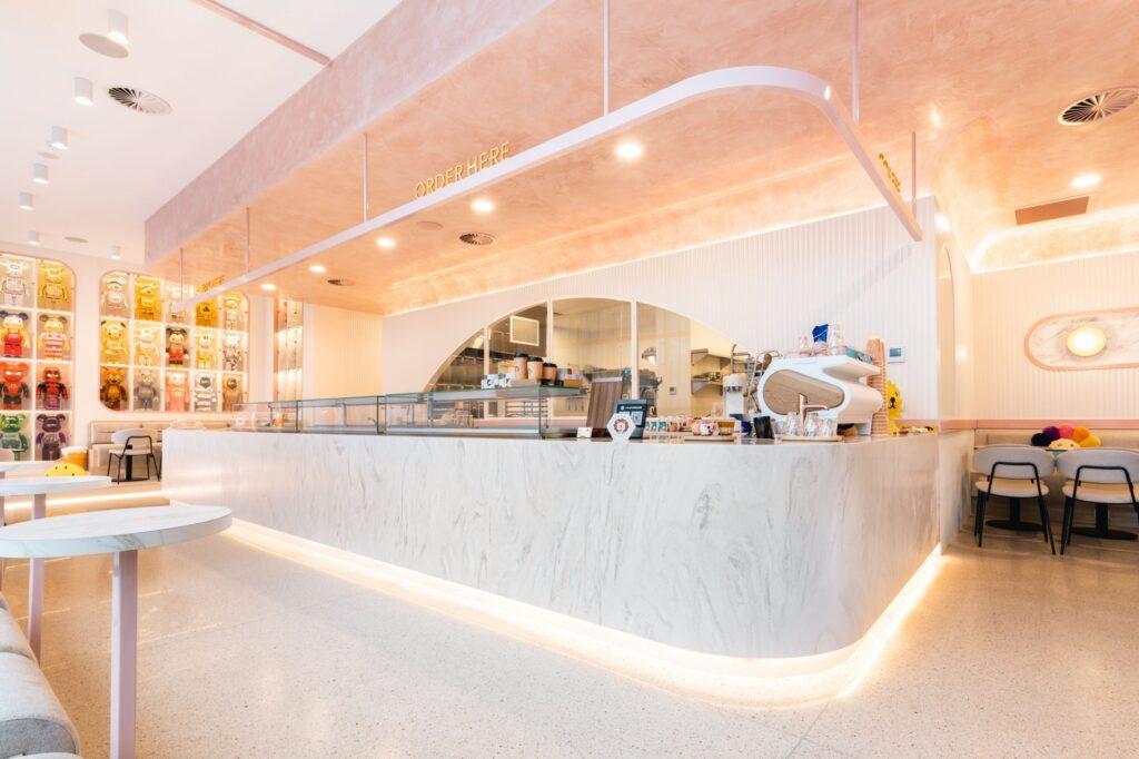 Corian Carrara Lino изготовлено в правила камня