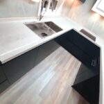 Hi-Macs M606 Aurora Bianco изготовлено в правила камня