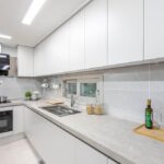 Hi-Macs M613 Aurora Greige изготовлено в правила камня