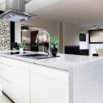 Grandex J-510 Terazzo Bianco изготовлено в правила камня