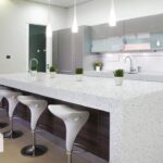 Grandex J-510 Terazzo Bianco изготовлено в правила камня