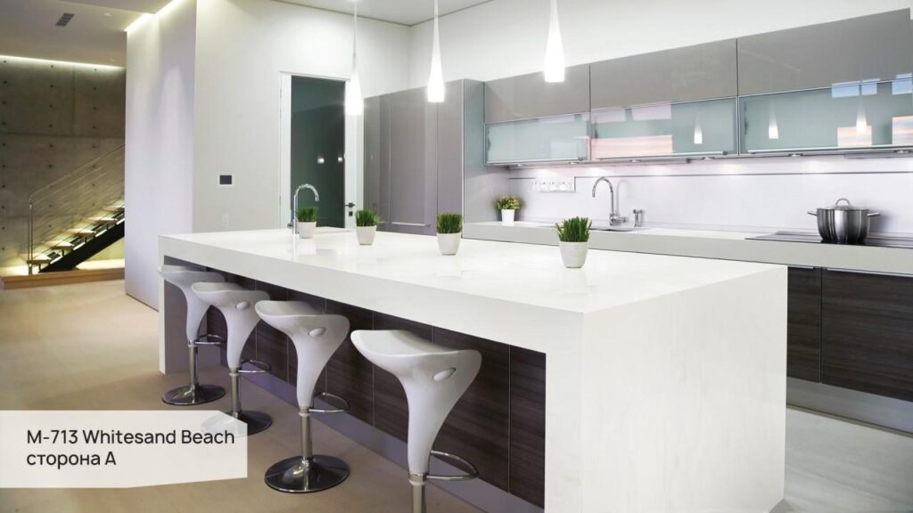 Grandex M-713 Whitesand Beach (сторона A) изготовлено в правила камня