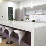 Grandex M-720 Carrara Lunar изготовлено в правила камня