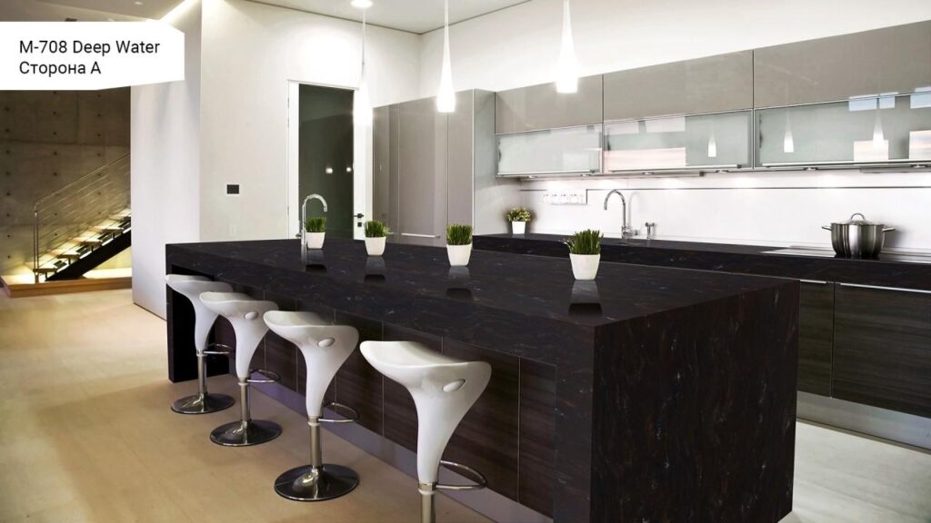 Grandex M-708 Deep Water (сторона A) изготовлено в правила камня