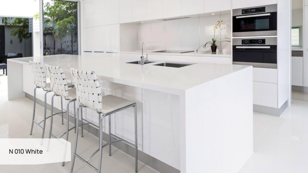 Neomarm N 010 White изготовлено в правила камня