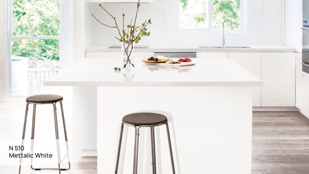 Neomarm N 510 Metalic White изготовлено в правила камня