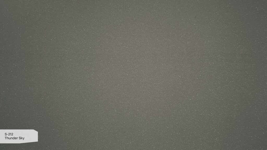 Grandex S-212 Thunder Sky изготовлено в правила камня