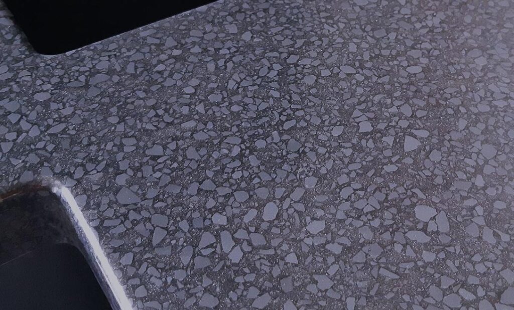 Staron QM289 Quarry Minette изготовлено в правила камня