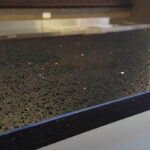 Technistone Starlight Black изготовлено в правила камня