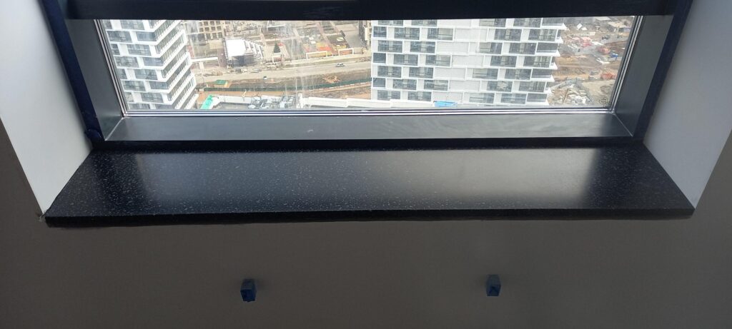 Подоконники (2-шт) из искусственного камня изготовлено в правила камня