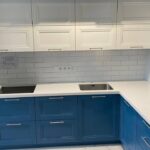 Столешница из кварцевого агломерата для кухни изготовлено в правила камня