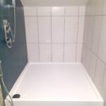 Душевой поддон из искусственного камня для ванной комнаты изготовлено в правила камня