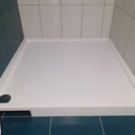 Душевой поддон из искусственного камня для ванной комнаты изготовлено в правила камня