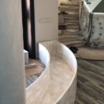 Каменное кашпо по индивидуальному заказу изготовлено в правила камня