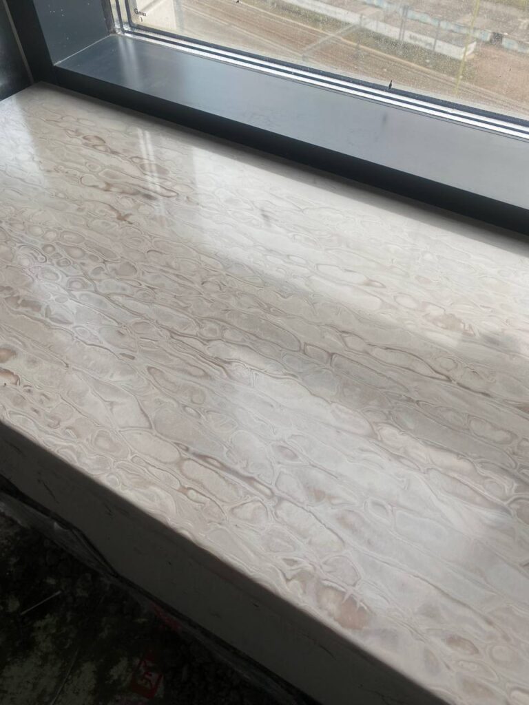 5 подоконников из искусственного камня под травертин изготовлено в правила камня