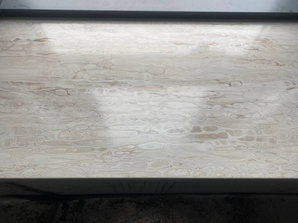 5 подоконников из искусственного камня под травертин изготовлено в правила камня