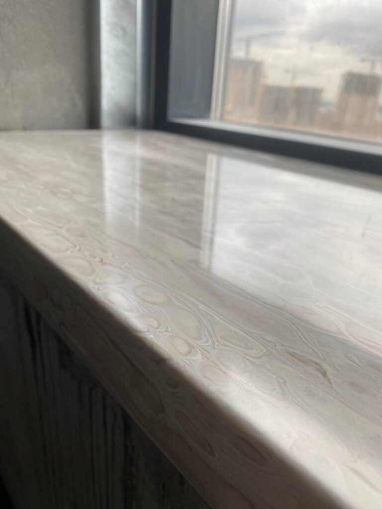 5 подоконников из искусственного камня под травертин изготовлено в правила камня