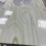 Столешница из искусственного камня для ванной комнаты изготовлено в правила камня