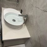 Столешница из искусственного камня для раковины настольного монтажа изготовлено в правила камня