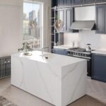 Quantra 9333 Calacatta Oro изготовлено в правила камня