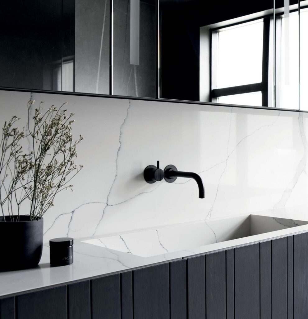 Technistone Crystal Calacatta Amnis изготовлено в правила камня