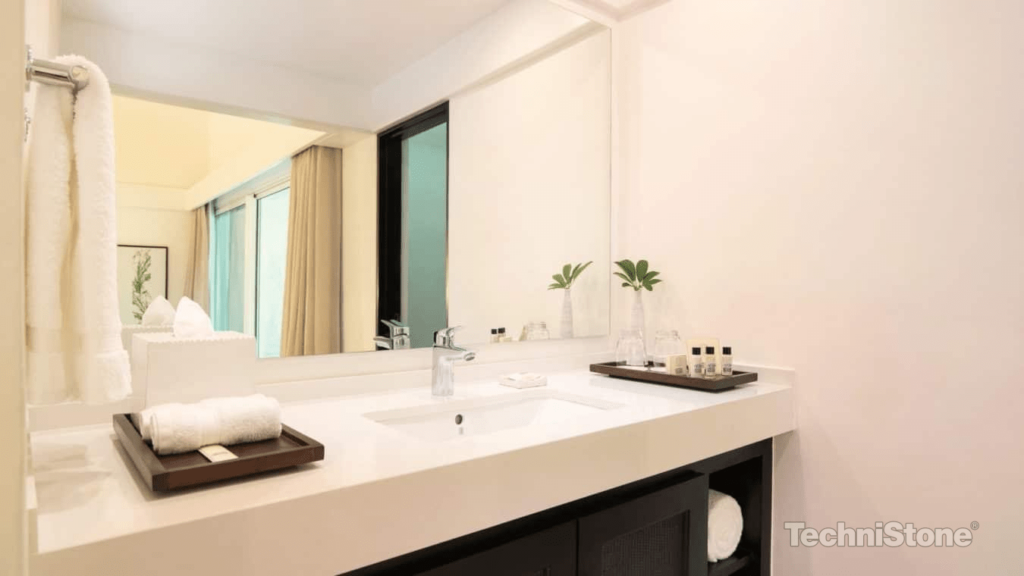 Technistone Crystal Polar White изготовлено в правила камня