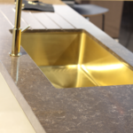 Technistone Noble Athos Brown изготовлено в правила камня