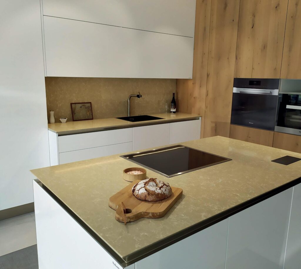 Technistone Noble Calista изготовлено в правила камня