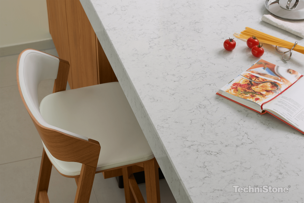 Technistone Noble Carrara изготовлено в правила камня