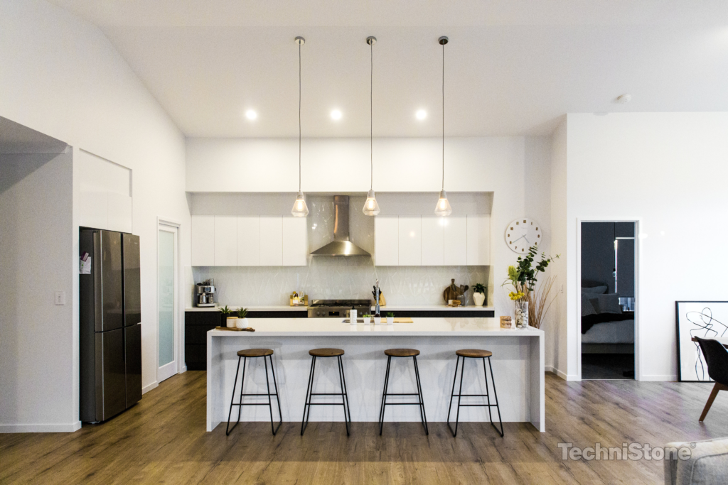 Technistone Noble Supreme White изготовлено в правила камня