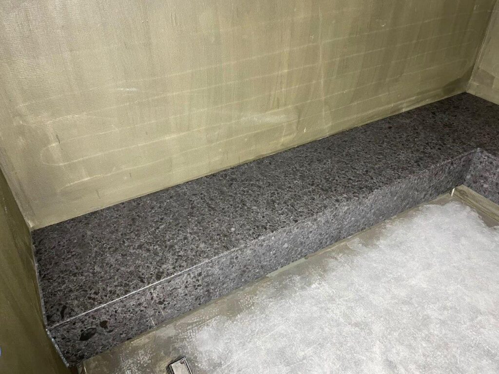 Сидение в хамам в бойцовский клуб из кварцевого агломерата изготовлено в правила камня