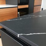 Technistone Poetic Black Matt изготовлено в правила камня