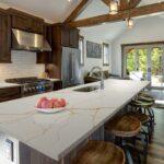 Noblle Quartz Q785 Calacatta Gold изготовлено в правила камня