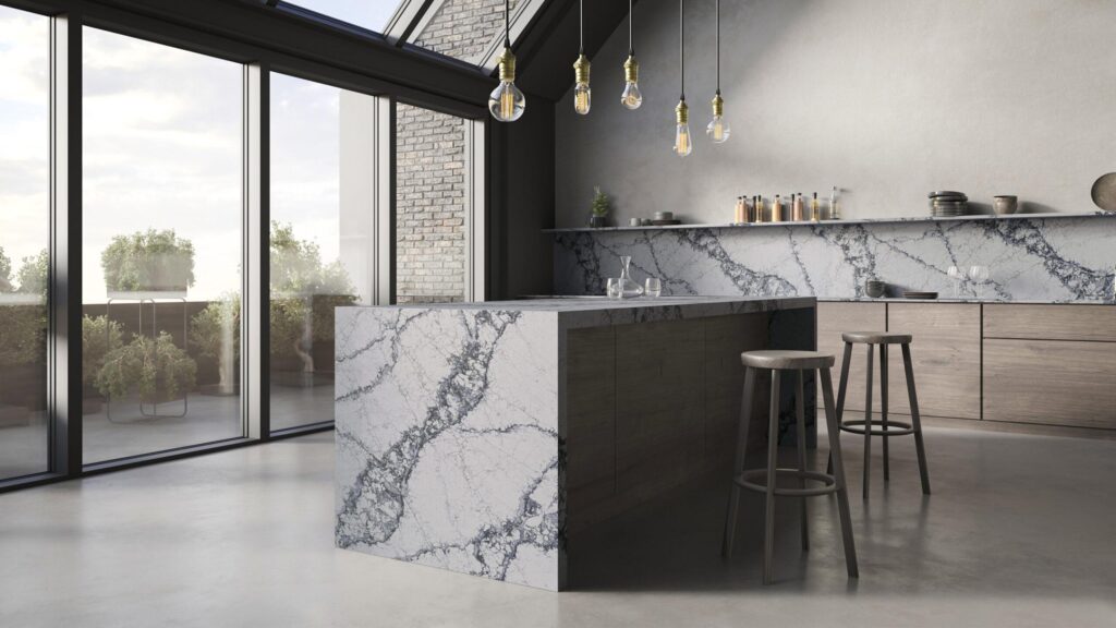 Quantra 9962 La Dolce Vita изготовлено в правила камня