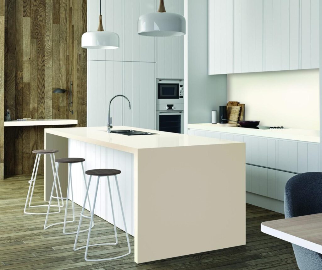 Avarus R104 Белая Тайга изготовлено в правила камня