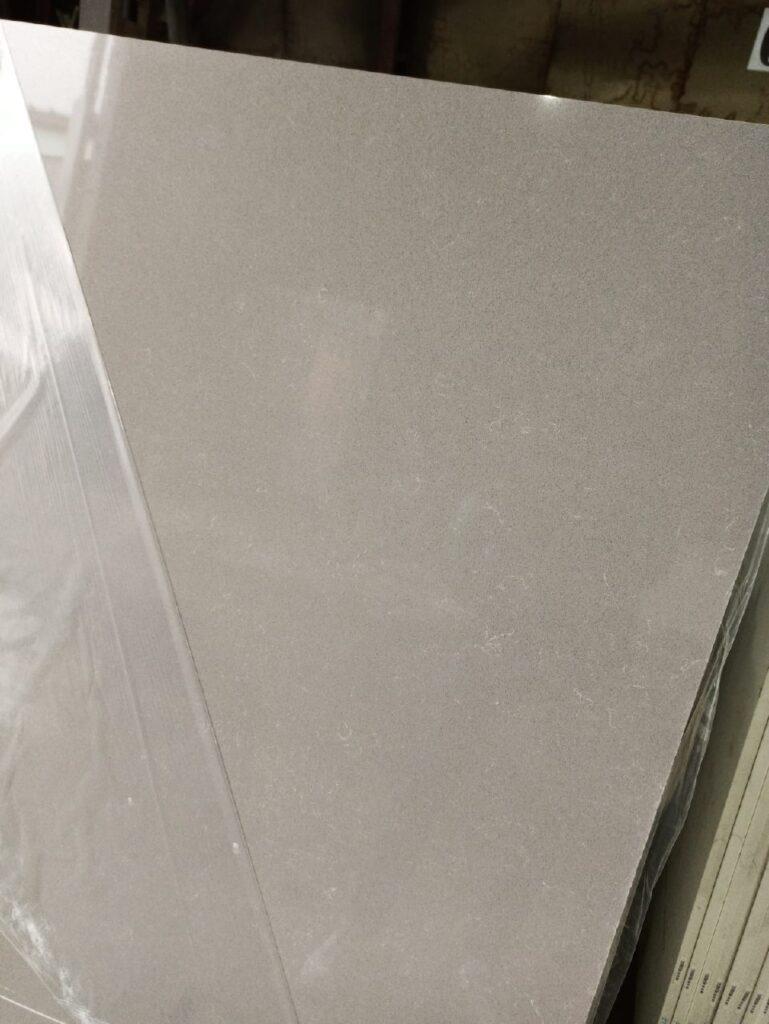 Avarus R403 Скалы Карелии изготовлено в правила камня