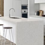 Avarus R543 Пик Эльбруса изготовлено в правила камня