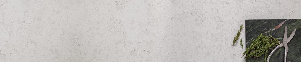 Coante 3310 Arctic Breeze изготовлено в правила камня