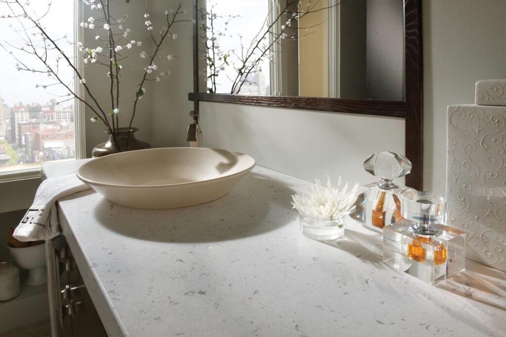 Silestone Bianco River изготовлено в правила камня