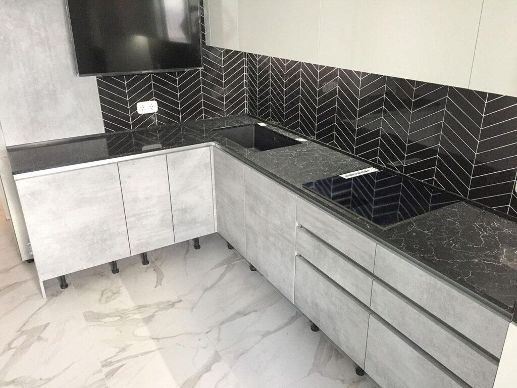 Still Stone GT8627 Rhodesia Black изготовлено в правила камня