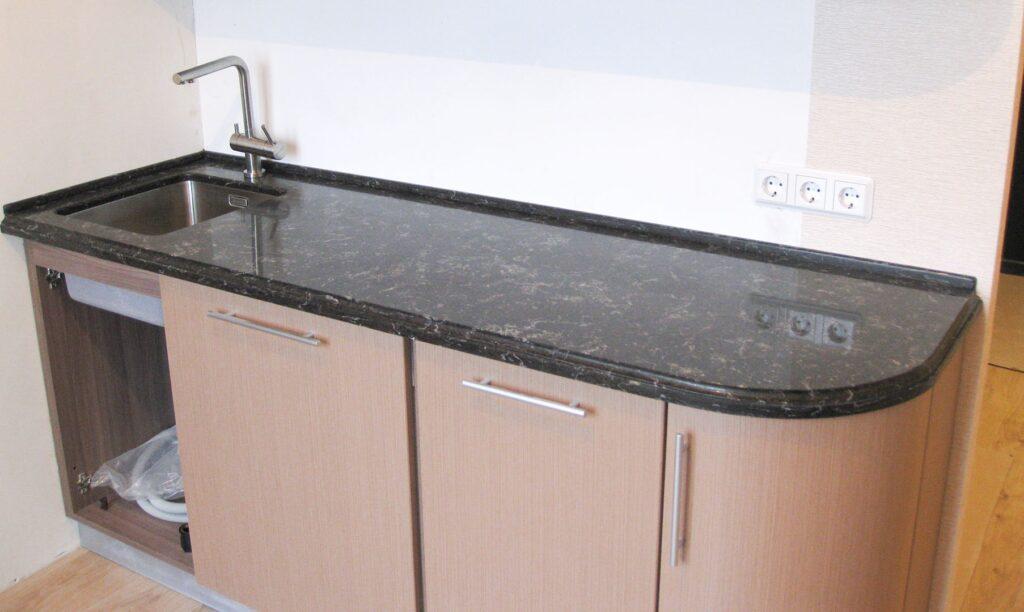 Still Stone GT9007 Chocolate Brownie изготовлено в правила камня