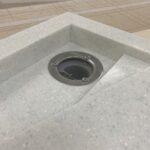 Поддон для душа в нишу из искусственного акрилового камня изготовлено в правила камня