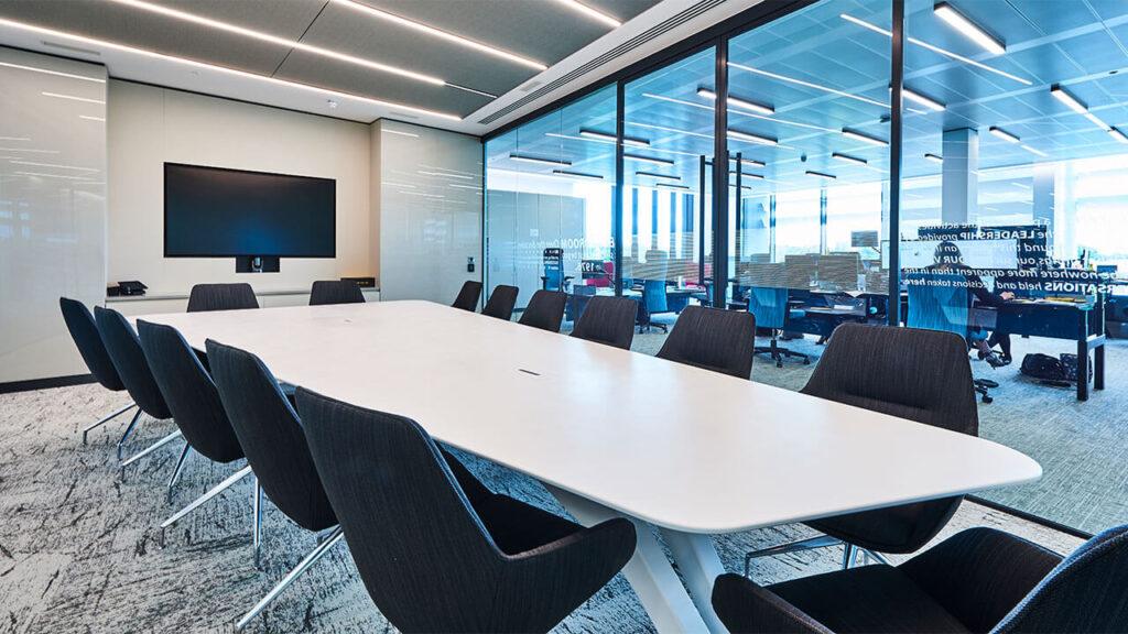 Kerrock 011 White изготовлено в правила камня