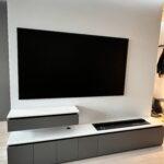 Столешницы из кварцевого агломерата изготовлено в правила камня