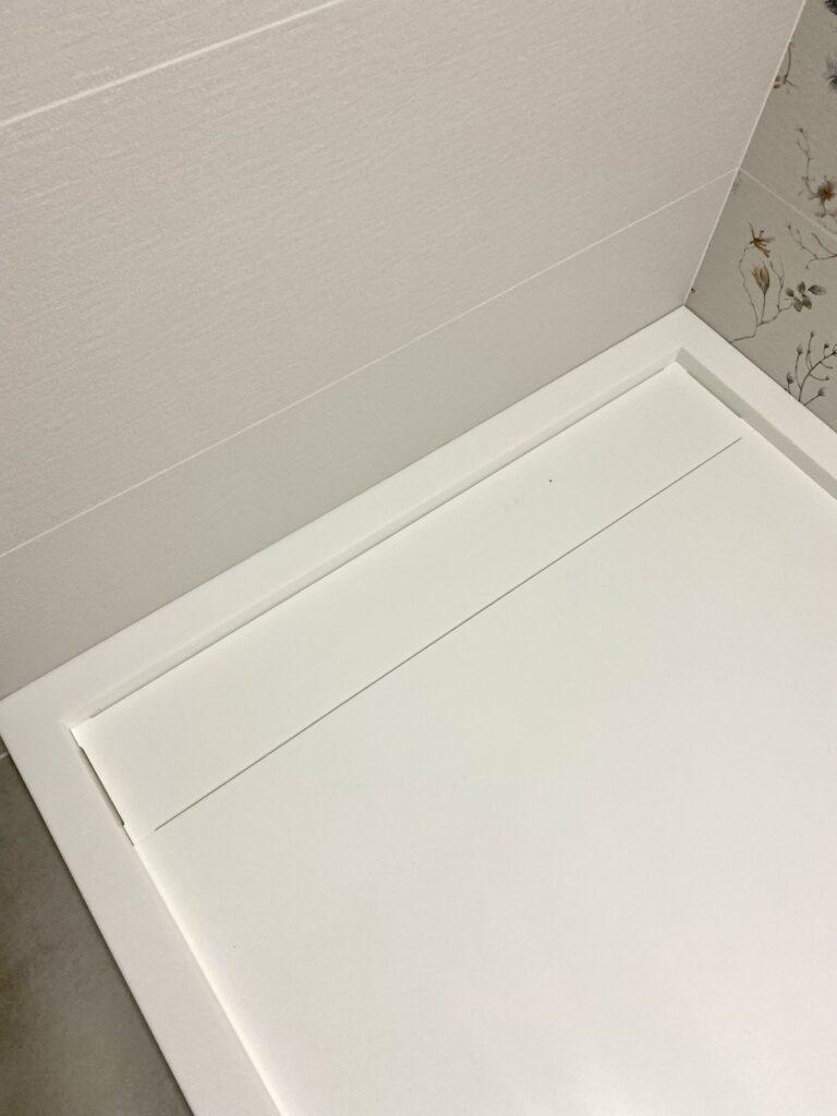 Два поддона для душа из акрилового камня изготовлено в правила камня