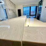 Акриловая угловая столешница с барной стойкой изготовлено в правила камня